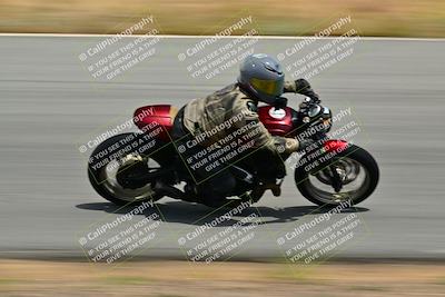 media/May-31-2025-Classic Track Day (Sat) [[da23ab3028]]/Group C/Session 4 (Turns 4 and 6)/